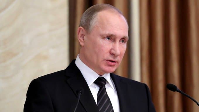 Putin prosi, by przywrócić współpracę z wywiadem USA