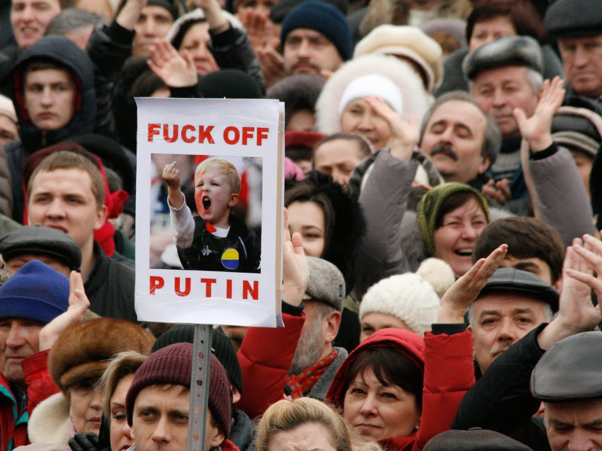 Ukraińcy wyrzucają rosyjską telewizję