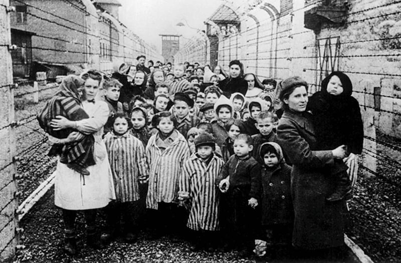 NAJBARDZIEJ WZRUSZAJĄCE MOMENTY Z OBCHODÓW #Auschwitz75